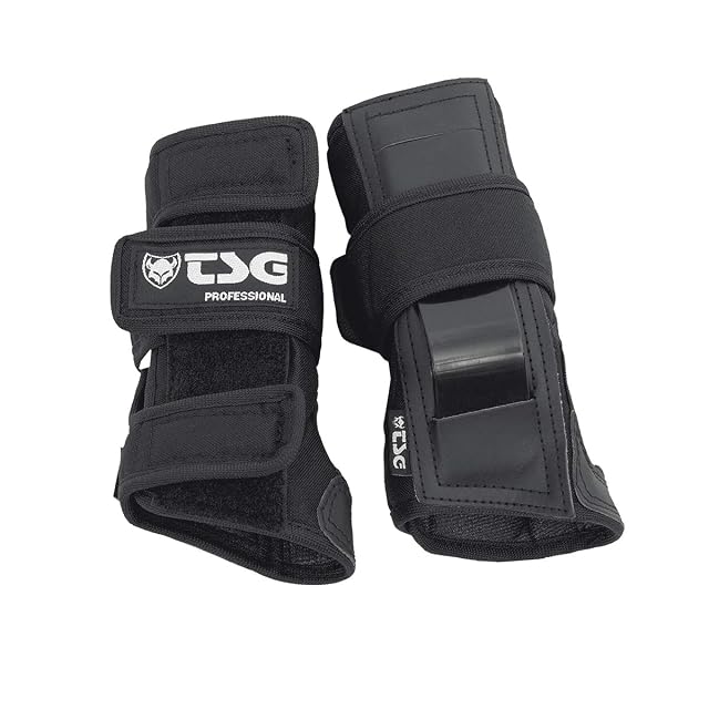 TSG Wristguard Professional in black